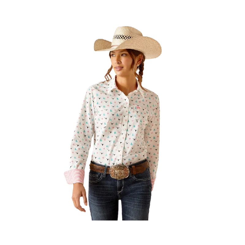 Ariat Women's Kirby Stretch Steer Garden Shirt Cozy Linen Short Shirt