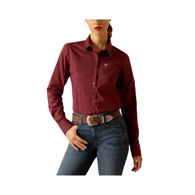 Ariat Women's Wrinkle Resist Kirby Burgundy Shirt Cozy Printed Short Shirt