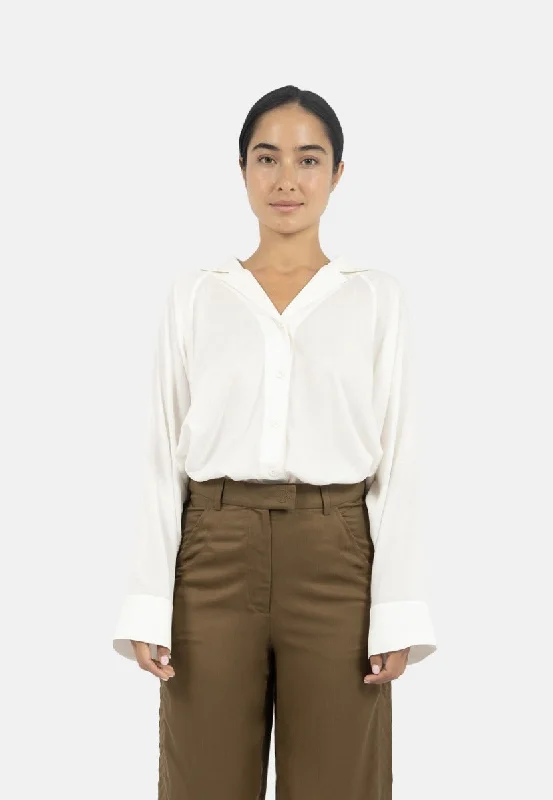 Siena Batwing Sleeve Shirt Creme Trendy Ruffled Short Sleeve