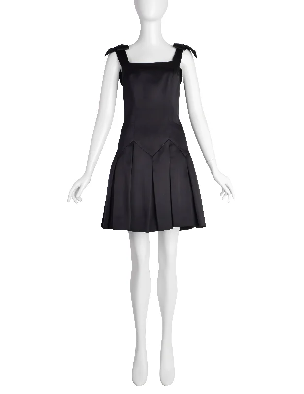 Chanel Vintage 1990s Black Silk Satin Bow Pleated Mini Dress Trendy Denim Mini Dress Chanel Vintage 1990s Black Silk Satin Bow Pleated Mini Dress Trendy Denim Mini Dress