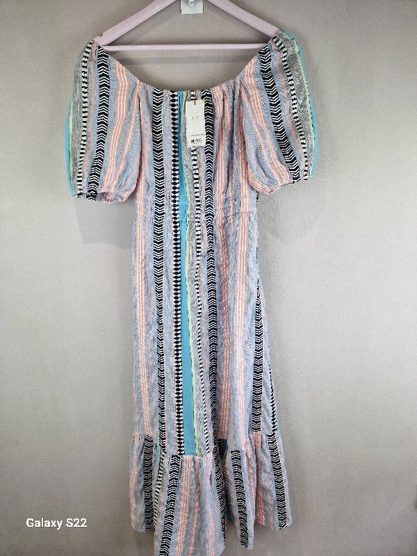 Lipsy mixed stripe midi dress - new with tags - size 8 Stylish High-Waisted Midi Dress Lipsy mixed stripe midi dress - new with tags - size 8 Stylish High-Waisted Midi Dress