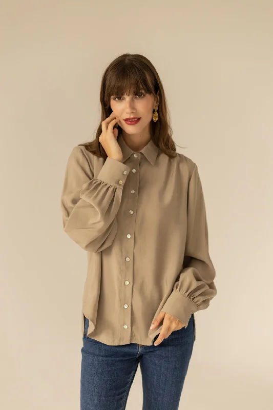 Noel Shirt Beige Comfortable Summer Short Shirt