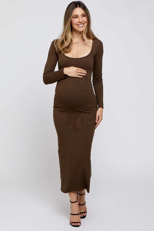 Brown Ribbed Scoop Neck Maternity Midi Dress Elegant Velvet Midi Dress