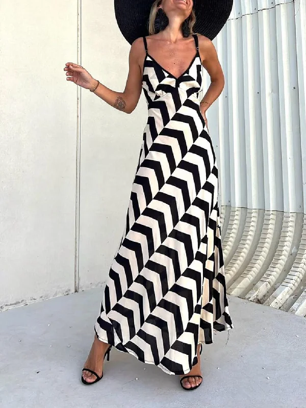 Unique Ethnic Print Charming Suspender Cut Maxi Dress Comfortable Flowy Maxi Dress