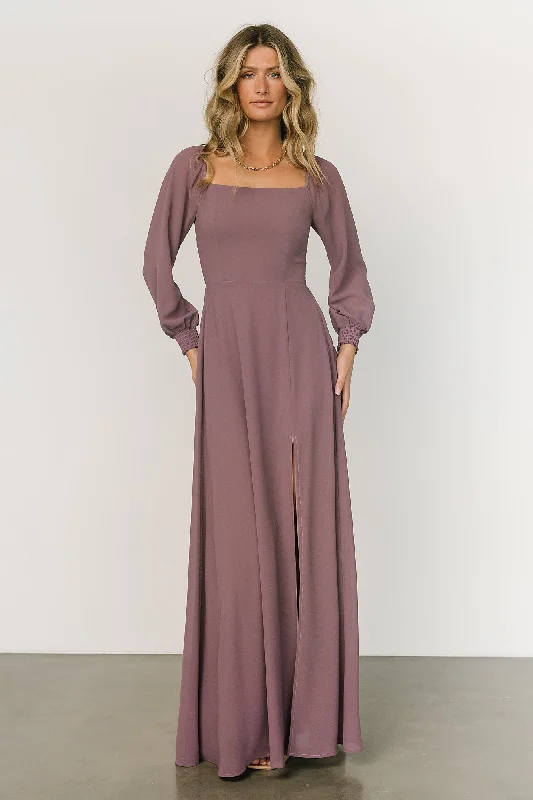 Giselle Maxi Dress | Vintage Plum Trendy V-Neck Maxi Dress