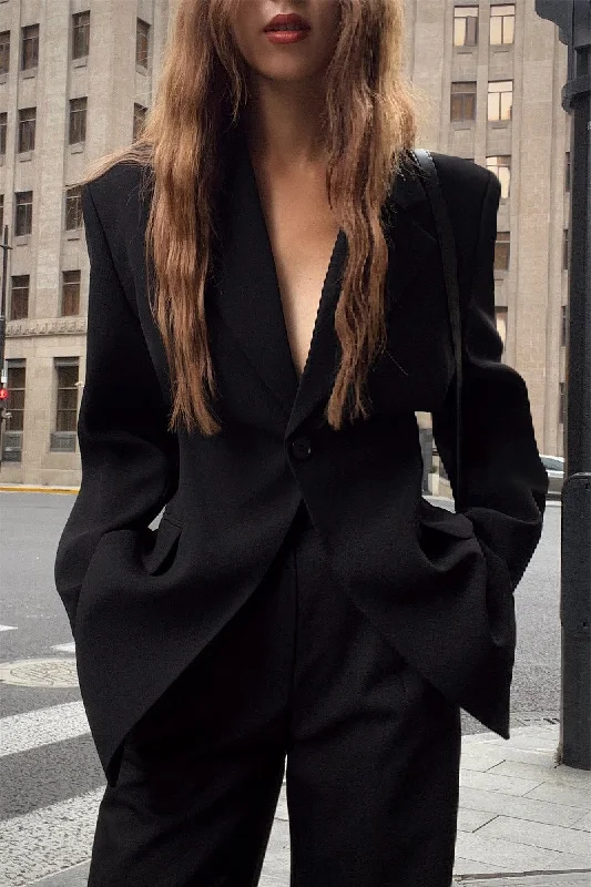 Black Minimal Suit Jacket Cardigan Sweater Pullover